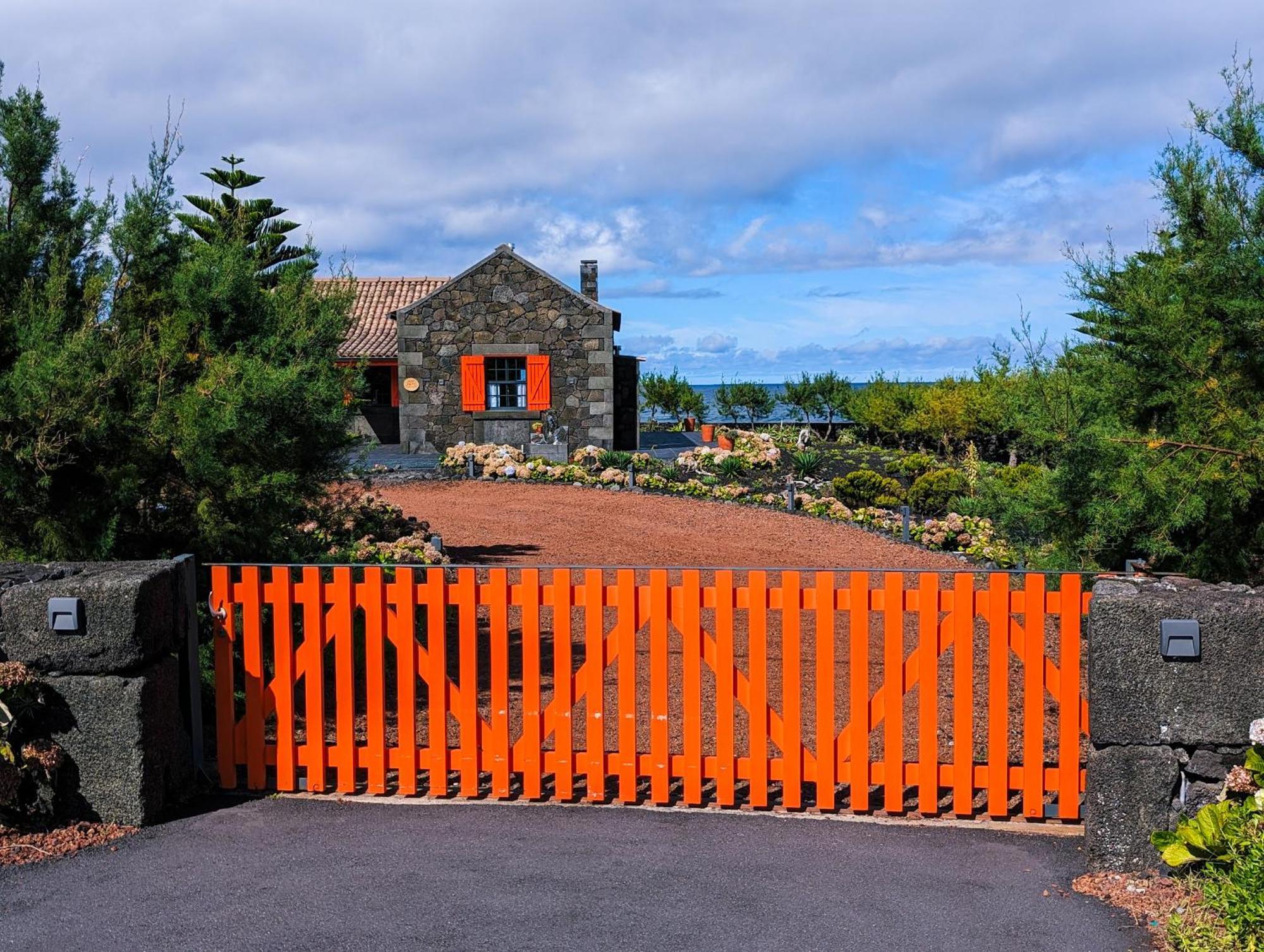 Villa Casa Baleia Laranja Ocean-Front à Madalena  Extérieur photo