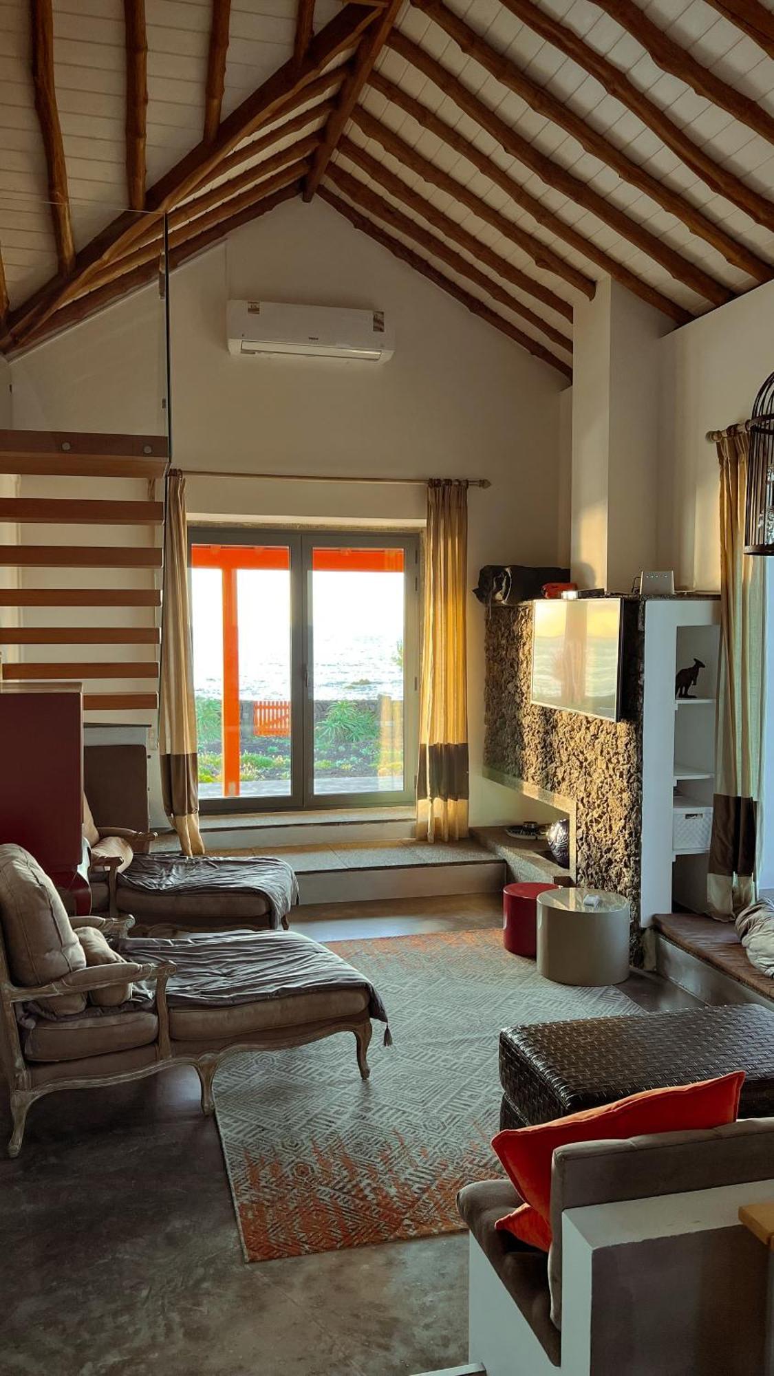 Villa Casa Baleia Laranja Ocean-Front à Madalena  Extérieur photo
